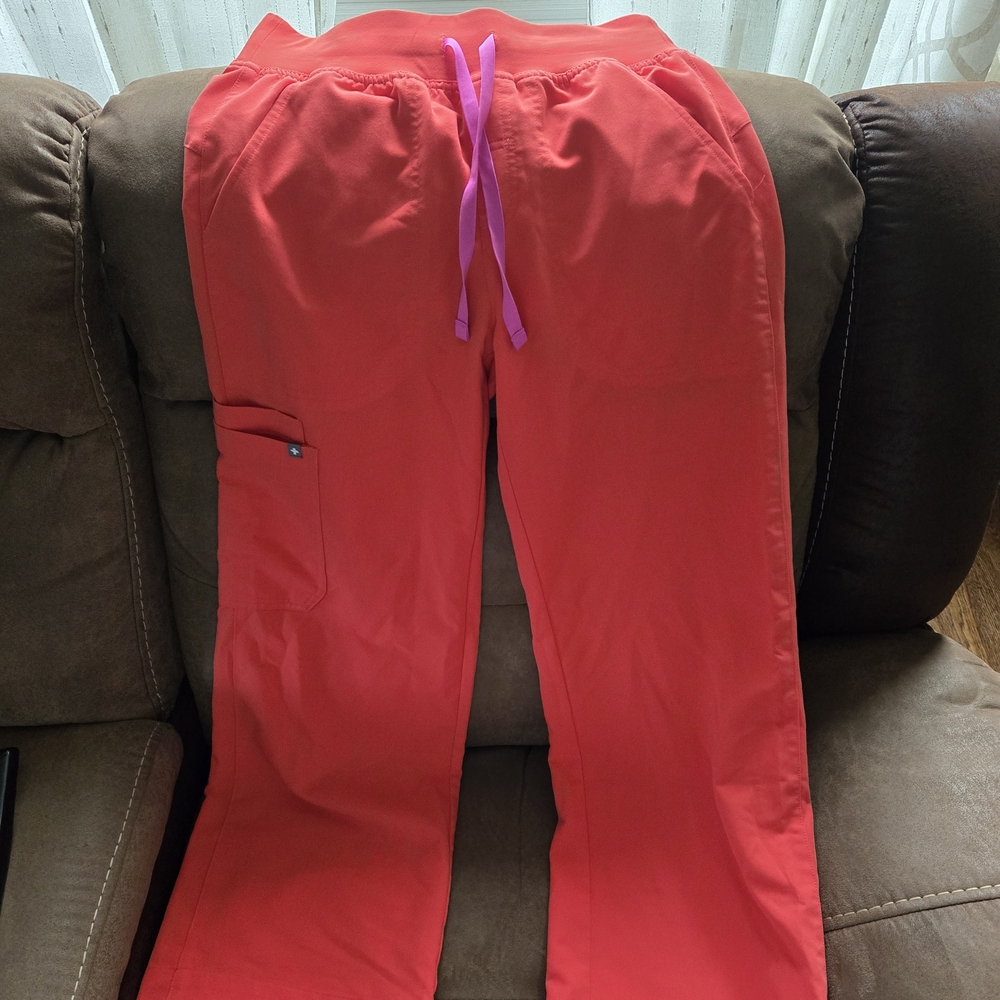 Figs Coral Scrub Pants